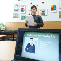 ГУРТОК «СПІЛКУЄМОСЯ АНГЛІЙСЬКОЮ»